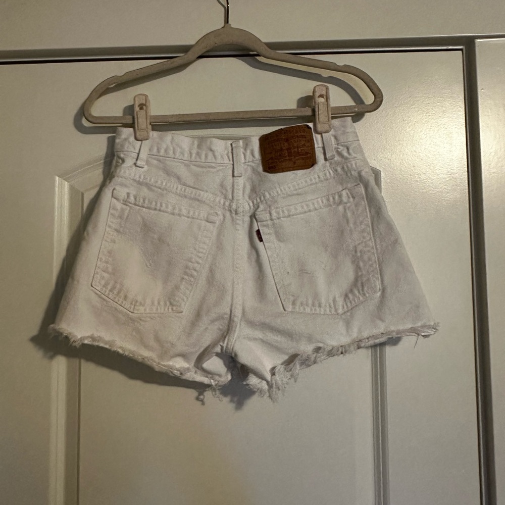 Levi’s shorts - Picture 2 of 4